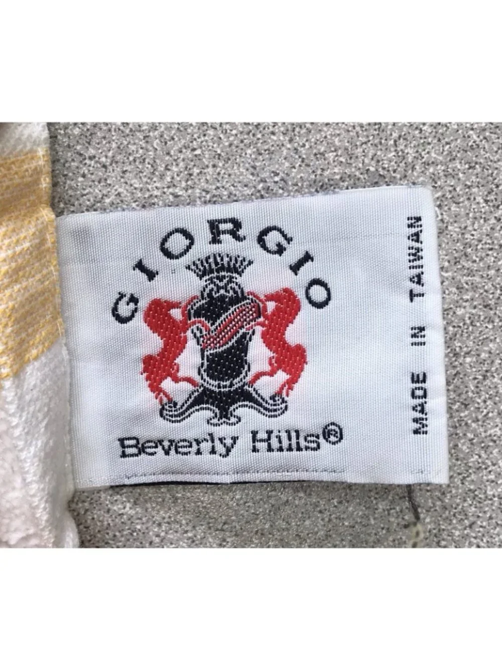 Vintage GIORGIO BEVERLY HILLS Beach Pool TOWEL YELLOW White Stripes 80’s EUC